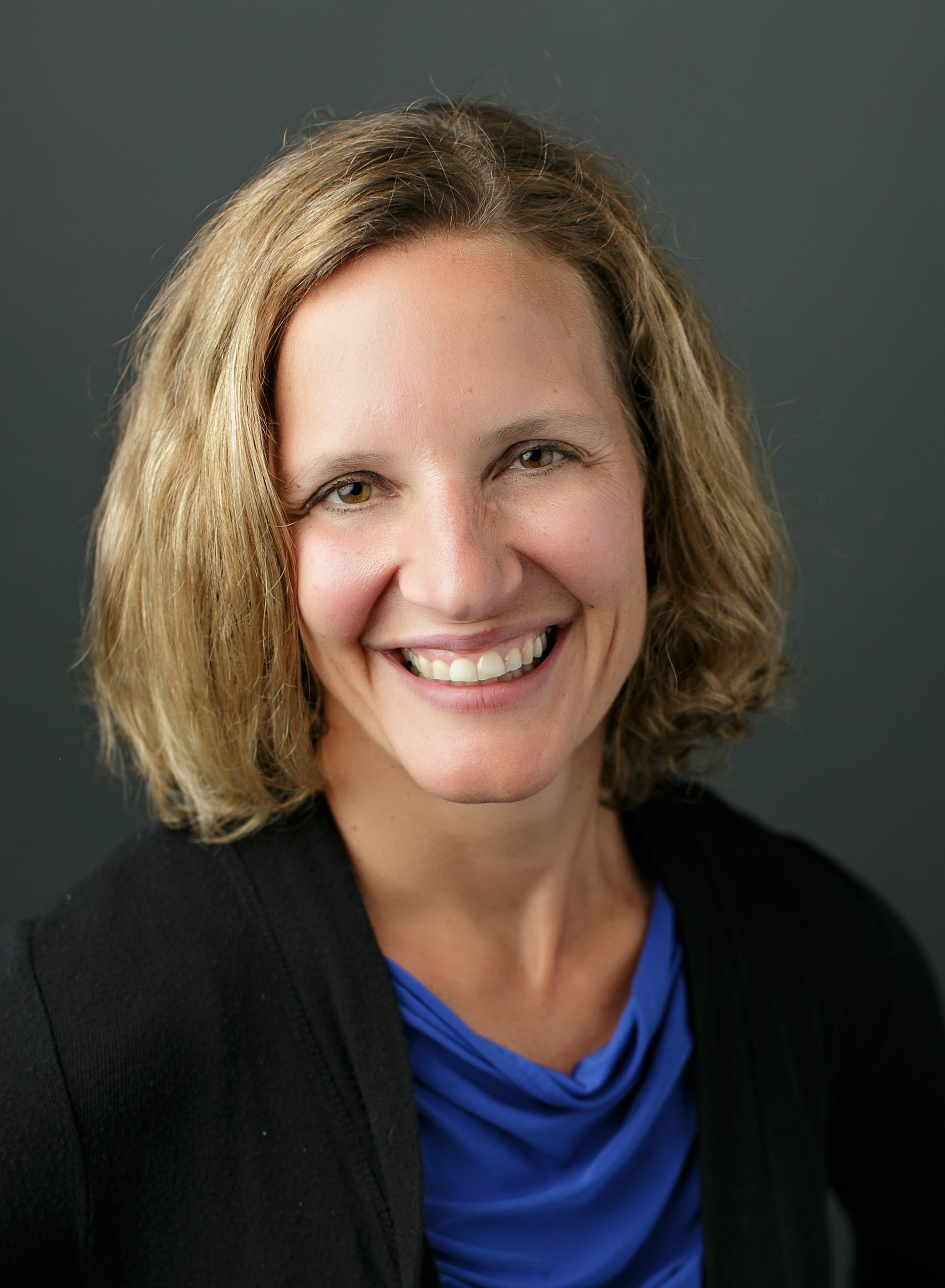 Portrait of Professor Beth Lewis
