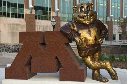 The Goldy Gopher statue outside of the student union