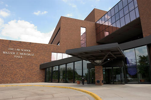New UMN Law School Public Interest Residency Program Expands Career  Opportunities | University of Minnesota